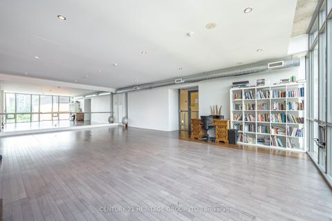 Photo 32 at 607 - 33 Mill Street, Waterfront Communities C8, Toronto