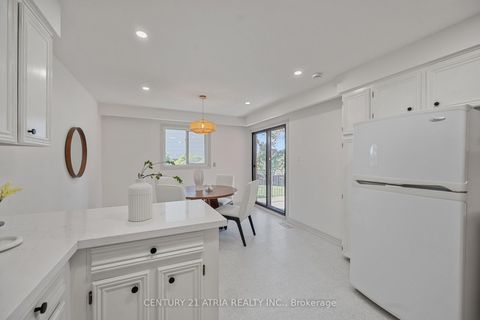 Photo 11 at 70 Ernest Avenue, Pleasant View, Toronto