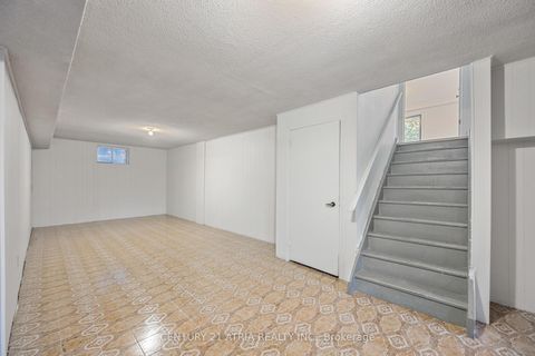 Photo 33 at 70 Ernest Avenue, Pleasant View, Toronto