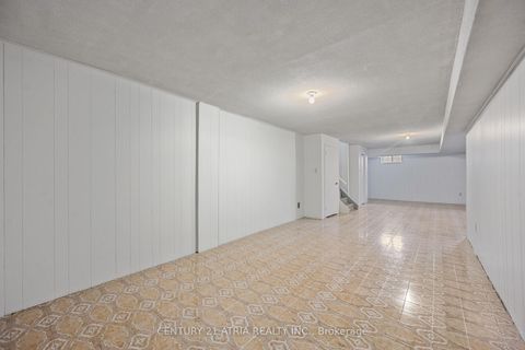 Photo 34 at 70 Ernest Avenue, Pleasant View, Toronto