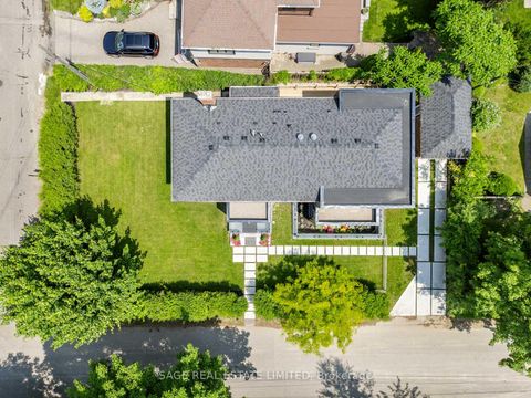 Photo 4 at 159 Humbervale Boulevard, Queensway, Toronto