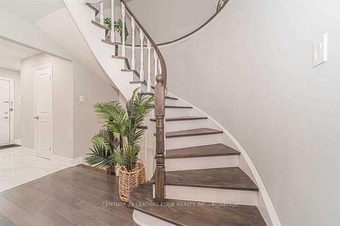 Photo 5 at 18 Tambrook Drive, L'Amoreaux, Toronto