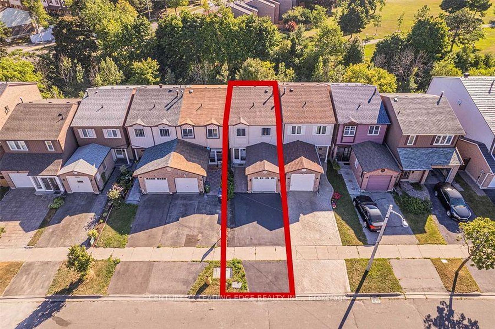 18 Tambrook Drive, L'Amoreaux, Toronto 