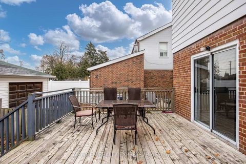 Photo 7 at 93 Ashbourne Drive, City Centre West, Toronto Photo 7 at 93 Ashbourne Drive, City Centre West, Toronto