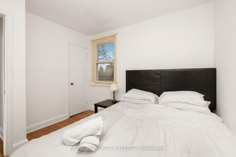 Photo 29 at 93 Ashbourne Drive, City Centre West, Toronto