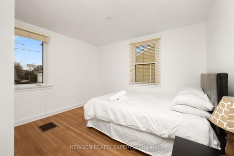 Photo 30 at 93 Ashbourne Drive, City Centre West, Toronto Photo 30 at 93 Ashbourne Drive, City Centre West, Toronto