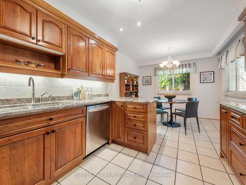 Photo 8 at 16 Oldborough Circle, Don Valley Village, Toronto