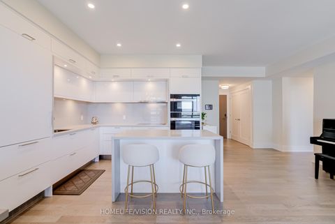 Photo 4 at 1810 - 30 Inn On The Park Drive, Don Mills, Toronto