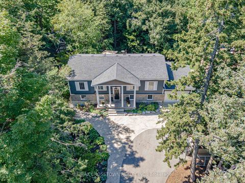Photo 39 at 50 Chine Drive, Cliffcrest, Toronto