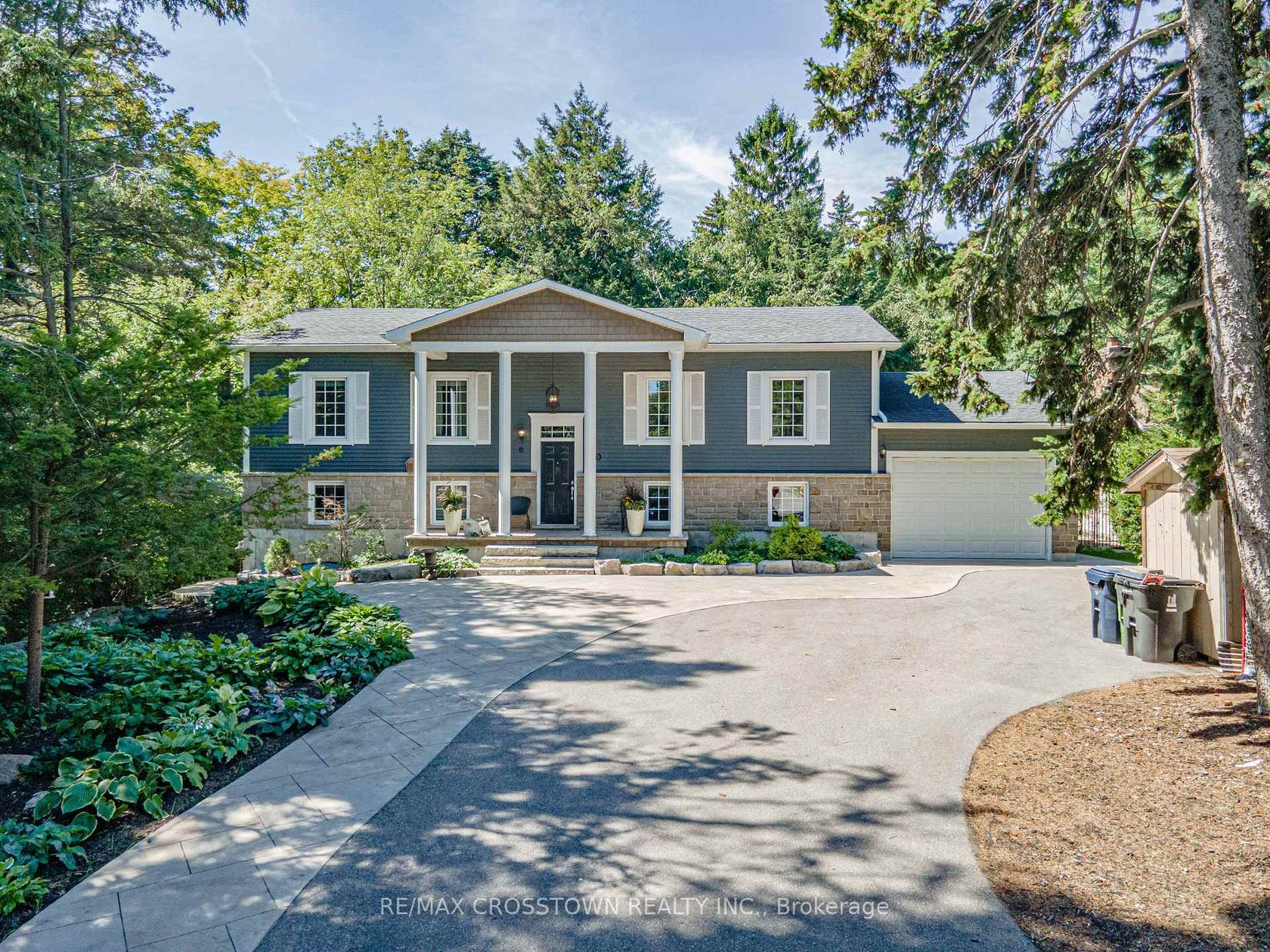 Photo 2 at 50 Chine Drive, Cliffcrest, Toronto Photo 2 at 50 Chine Drive, Cliffcrest, Toronto