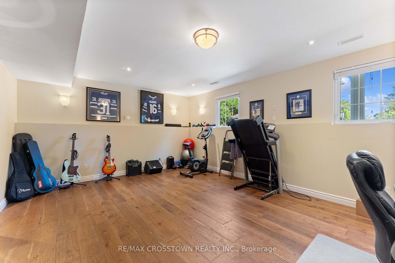 Photo 18 at 50 Chine Drive, Cliffcrest, Toronto Photo 18 at 50 Chine Drive, Cliffcrest, Toronto