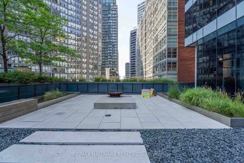 Photo 28 at 2611 - 5 St Joseph Street, Bay Street Corridor, Toronto