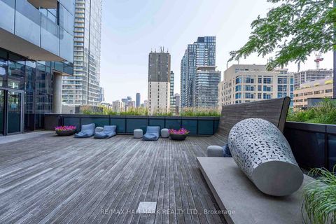 Photo 29 at 2611 - 5 St Joseph Street, Bay Street Corridor, Toronto
