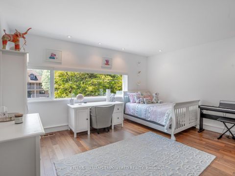 Photo 35 at 9 Fenwood Heights, Cliffcrest, Toronto