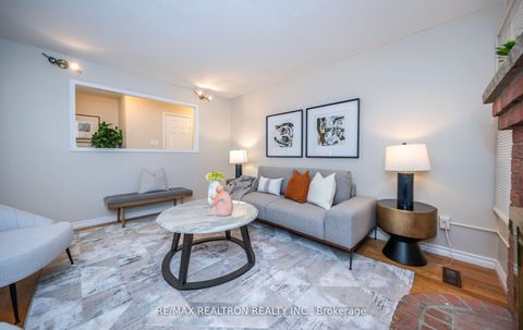 Photo 14 at 100 Gilmore Crescent, Brownridge, Vaughan