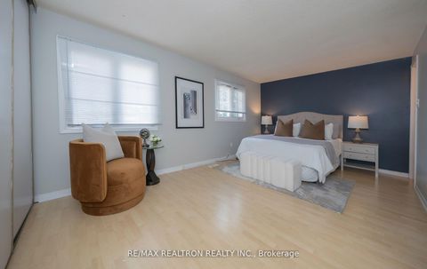Photo 26 at 100 Gilmore Crescent, Brownridge, Vaughan