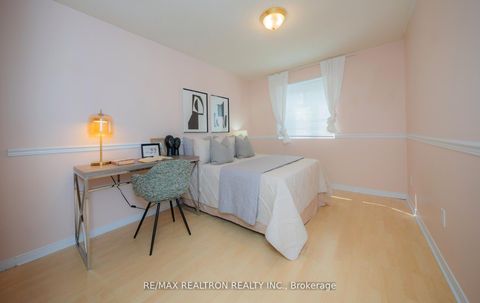 Photo 32 at 100 Gilmore Crescent, Brownridge, Vaughan