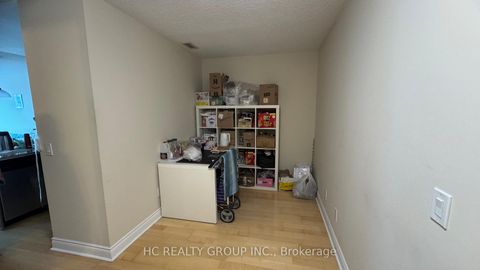 Photo 5 at 4209 - 763 Bay Street, Bay Street Corridor, Toronto