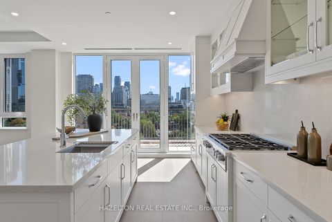 Photo 17 at 802 - 128 Hazelton Avenue, Annex, Toronto