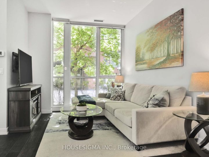 Photo 2 at TH03 - 32 Bruyers Mews, Waterfront Communities C1, Toronto