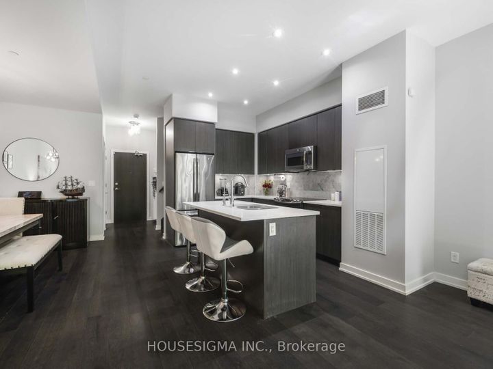 Photo 7 at TH03 - 32 Bruyers Mews, Waterfront Communities C1, Toronto