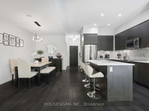 Photo 15 at TH03 - 32 Bruyers Mews, Waterfront Communities C1, Toronto