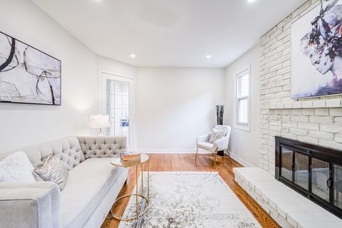 Photo 7 at 27 Massie Street, Malvern West, Toronto
