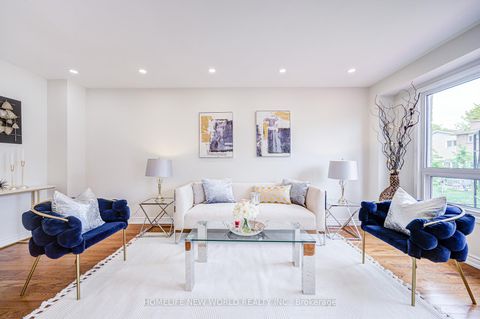 Photo 11 at 27 Massie Street, Malvern West, Toronto