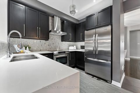 Photo 17 at 27 Hansard Drive, Vellore Village, Vaughan Photo 17 at 27 Hansard Drive, Vellore Village, Vaughan