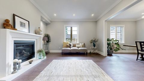 Photo 2 at 1 Bellbrook Road, L'Amoreaux, Toronto