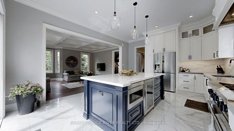 Photo 9 at 1 Bellbrook Road, L'Amoreaux, Toronto