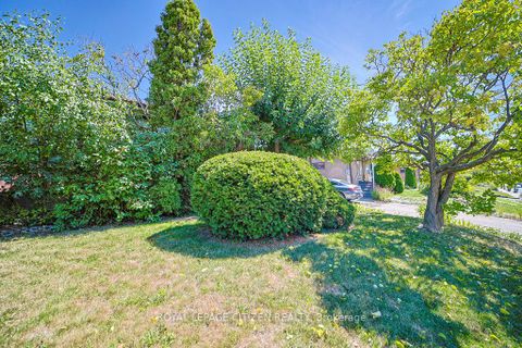 Photo 1 at 2615 Jane Street, Jane Heights, Toronto