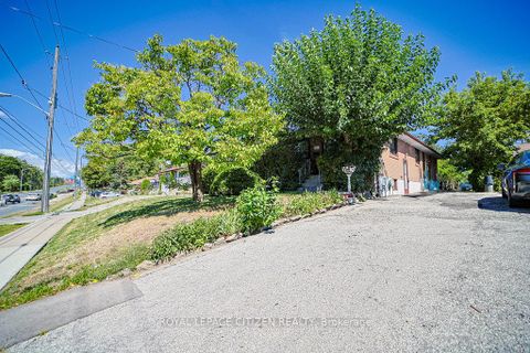 Photo 41 at 2615 Jane Street, Jane Heights, Toronto
