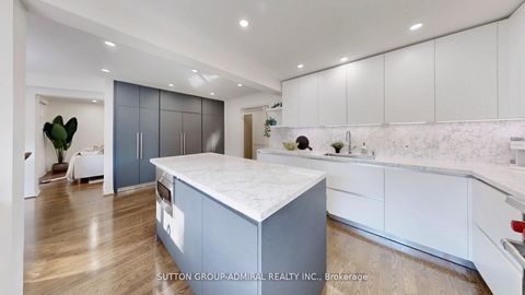 Photo 2 at 122 Edmund Seager Drive, Uplands, Vaughan
