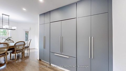 Photo 5 at 122 Edmund Seager Drive, Uplands, Vaughan
