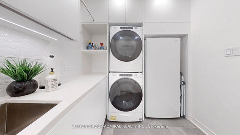 Photo 21 at 122 Edmund Seager Drive, Uplands, Vaughan