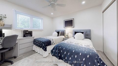 Photo 27 at 122 Edmund Seager Drive, Uplands, Vaughan