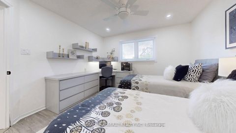 Photo 28 at 122 Edmund Seager Drive, Uplands, Vaughan