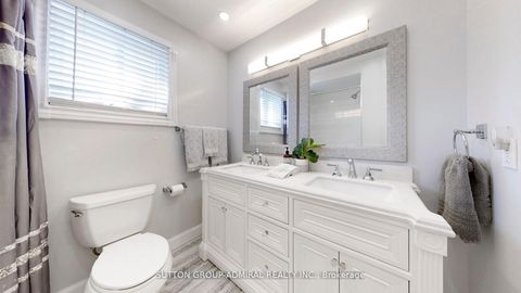 Photo 32 at 122 Edmund Seager Drive, Uplands, Vaughan