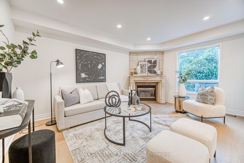 Photo 20 at 24 Rawlings Avenue, Devonsleigh, Richmond Hill