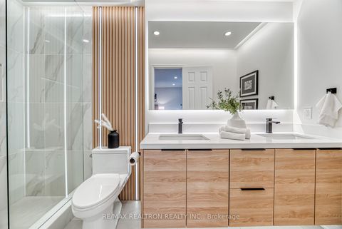 Photo 30 at 24 Rawlings Avenue, Devonsleigh, Richmond Hill