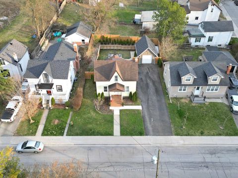 Photo 30 at 21 Irwin Avenue, Aurora Village, Aurora
