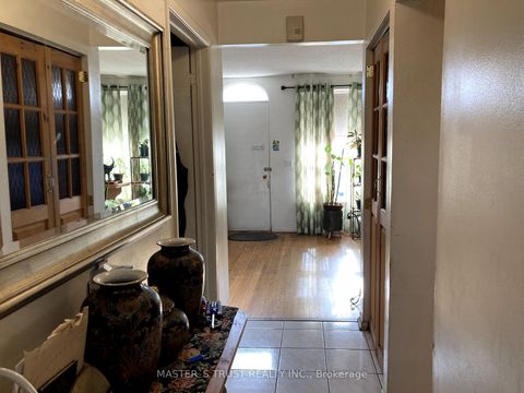 Photo 2 at 72 - 246 John Garland Boulevard, Clairville, Toronto