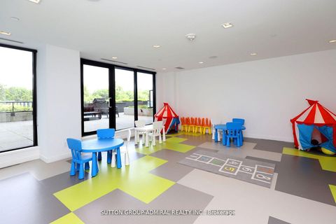 Photo 5 at 323 - 7 Smith Crescent, Queensway, Toronto