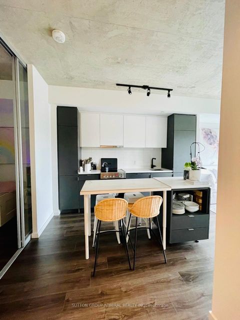 Photo 31 at 323 - 7 Smith Crescent, Queensway, Toronto