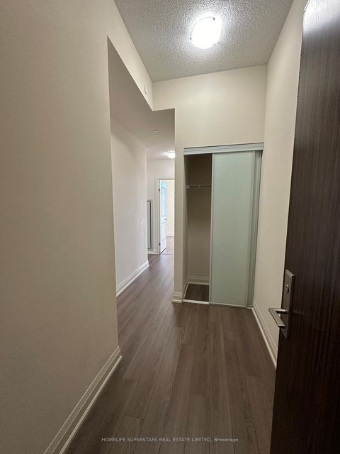 Photo 1 at 309 - 8763 Bayview Avenue, Doncrest, Richmond Hill