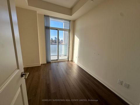 Photo 8 at 309 - 8763 Bayview Avenue, Doncrest, Richmond Hill