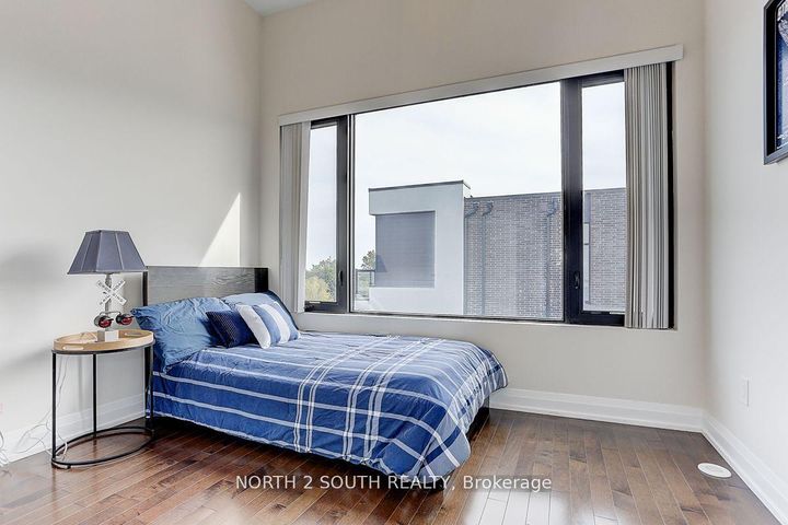 Photo 23 at 6 Hostel Lane, North Richvale, Richmond Hill