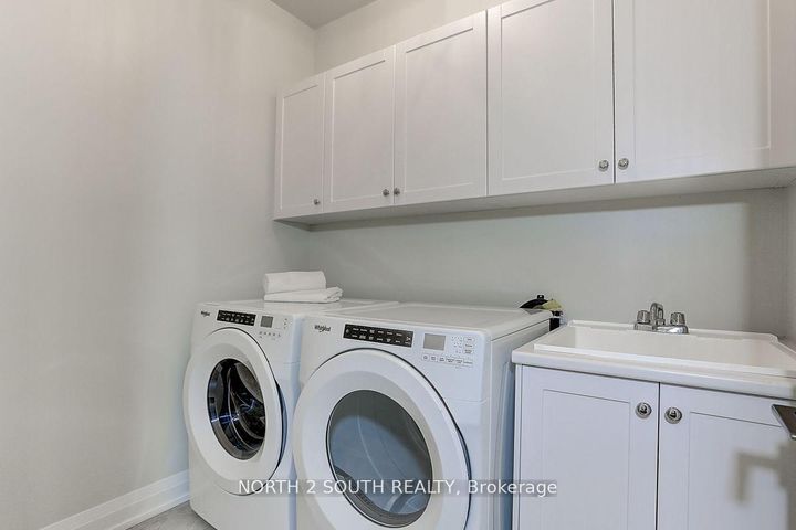 Photo 26 at 6 Hostel Lane, North Richvale, Richmond Hill