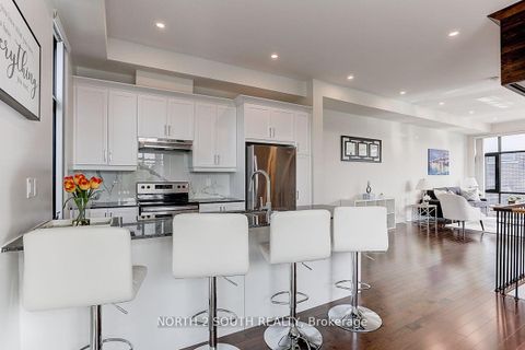 Photo 10 at 6 Hostel Lane, North Richvale, Richmond Hill